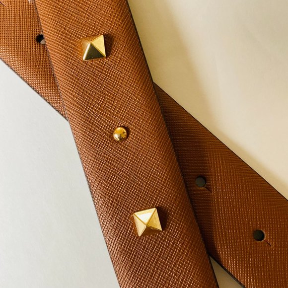 MICHAEL KORS Women's Genuine Leather Studded Belt NWT Size M - Picture 2 of 5